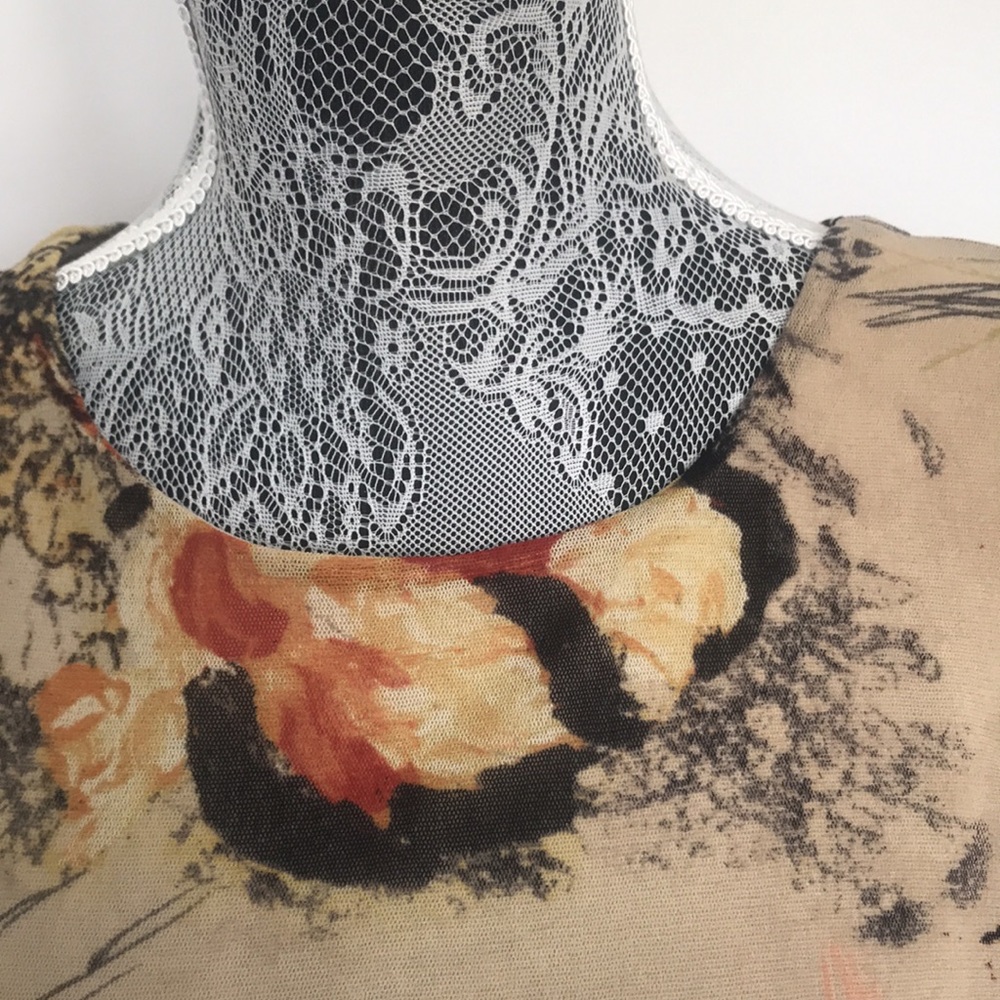 Dress - Picture 5 of 7